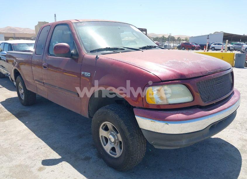 2003 Ford F-150 XL/XLT (VIN 1FTRX17203KA28485) main photo