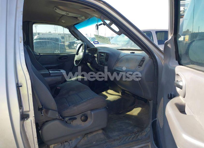 Photo 5 of 2003 Ford F-150 XL/XLT/XLT HERITAGE (VIN 1FTRX17203NA90807)