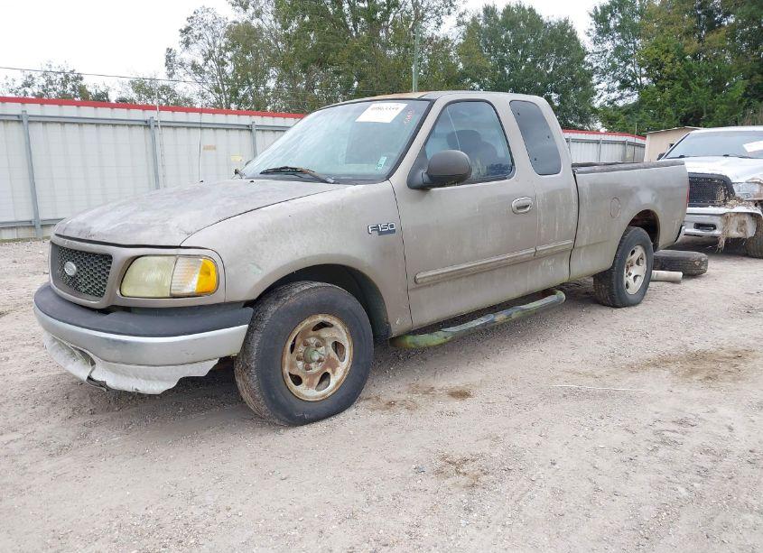 Photo 2 of 2002 Ford F-150 XL/XLT (VIN 1FTRX17212NA11692)