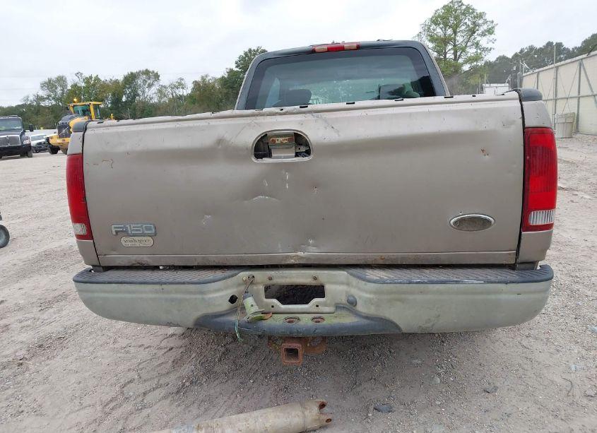 Photo 6 of 2002 Ford F-150 XL/XLT (VIN 1FTRX17212NA11692)