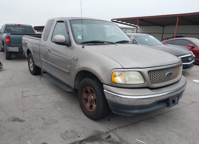 2002 Ford F-150 XL/XLT (VIN 1FTRX17222KE42544) main photo