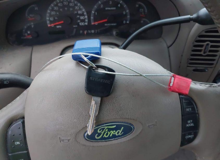 Photo 11 of 2002 Ford F-150 XL/XLT (VIN 1FTRX17222KE42544)