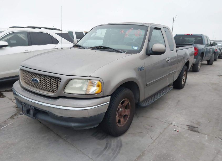 Photo 2 of 2002 Ford F-150 XL/XLT (VIN 1FTRX17222KE42544)