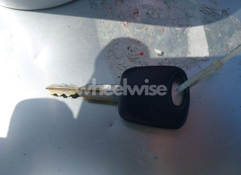 Photo 11 of 2002 Ford F-150 XL/XLT (VIN 1FTRX17242NA69697)