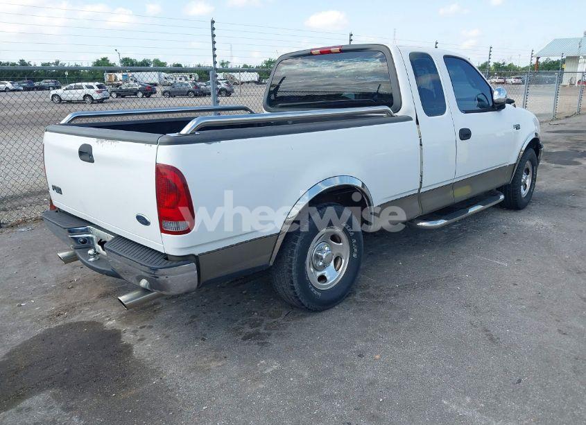 Photo 4 of 2002 Ford F-150 XL/XLT (VIN 1FTRX17242NA69697)