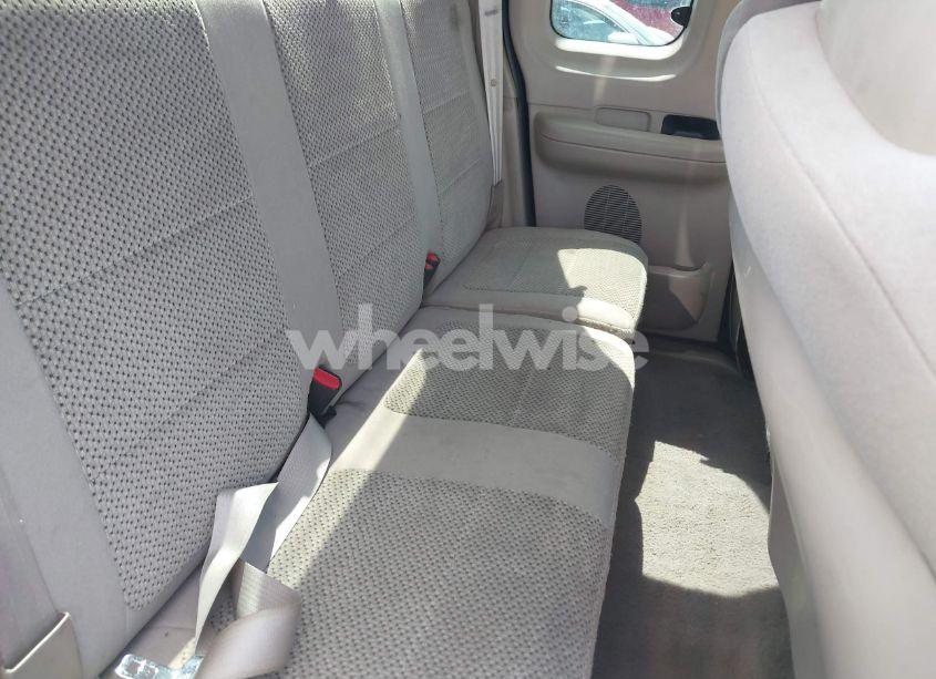 Photo 8 of 2002 Ford F-150 XL/XLT (VIN 1FTRX17242NB34886)