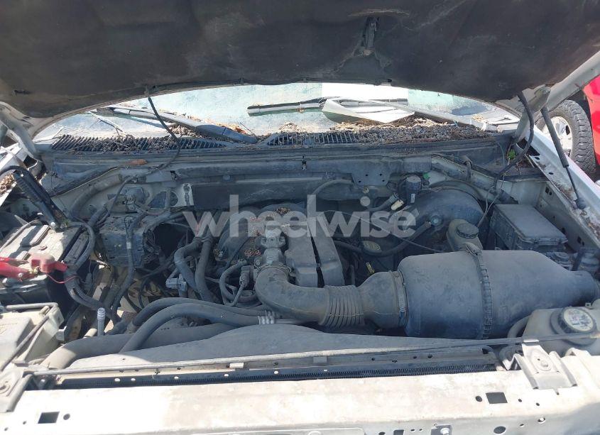 Photo 10 of 2003 Ford F-150 XL/XLT (VIN 1FTRX17243KA96403)