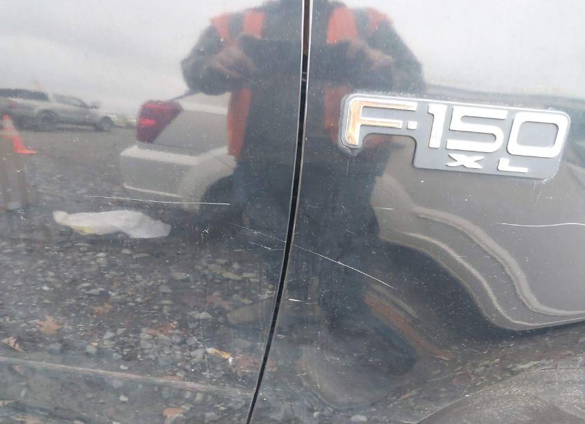 Photo 15 of 2003 Ford F-150 XL/XLT/XLT HERITAGE (VIN 1FTRX17243NA80104)