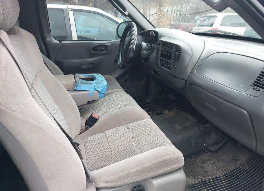 Photo 5 of 2003 Ford F-150 XL/XLT/XLT HERITAGE (VIN 1FTRX17243NA80104)