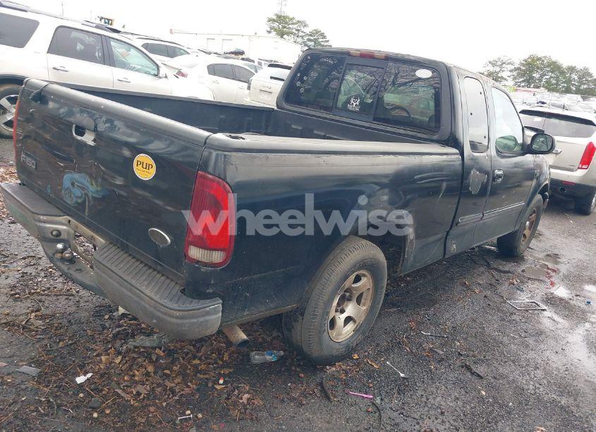 Photo 4 of 2002 Ford F-150 XL/XLT (VIN 1FTRX17252NA19861)