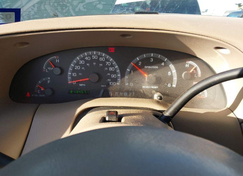 Photo 7 of 2002 Ford F-150 XL/XLT (VIN 1FTRX17262NB08774)