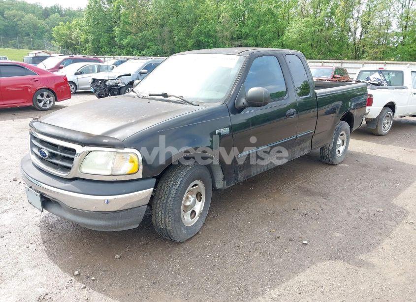 Photo 2 of 2003 Ford F-150 XL/XLT (VIN 1FTRX17263NA23449)