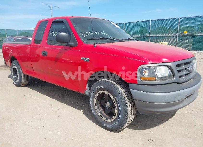 2003 Ford F-150 XL/XLT (VIN 1FTRX17273NA66732) main photo