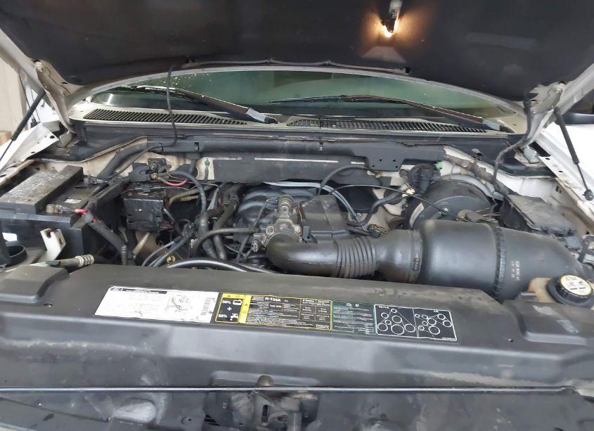 Photo 10 of 2002 Ford F-150 XL/XLT (VIN 1FTRX17282KC02303)