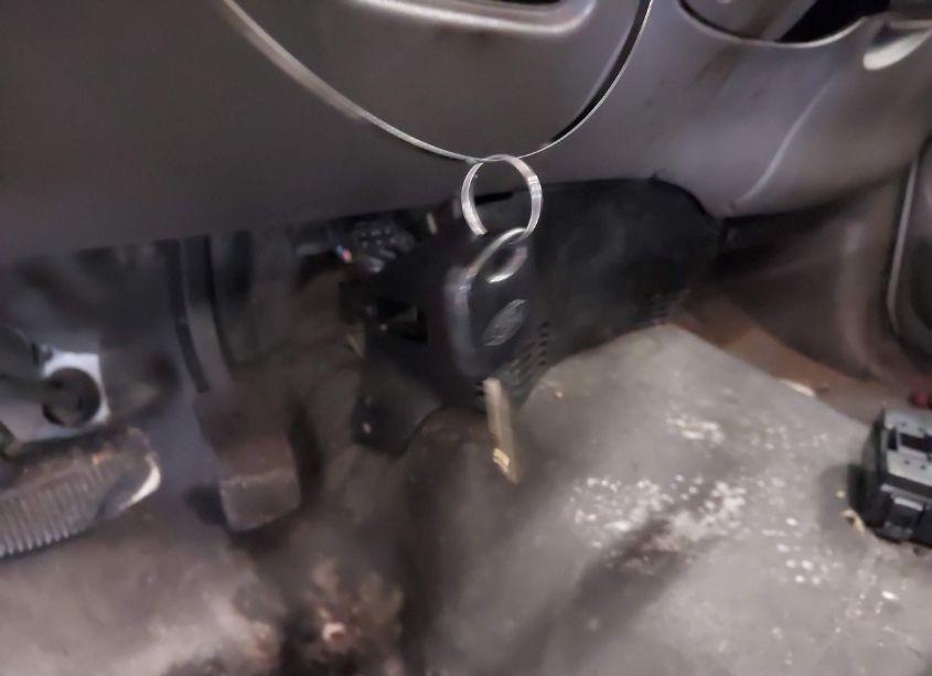 Photo 11 of 2002 Ford F-150 XL/XLT (VIN 1FTRX17282KC02303)