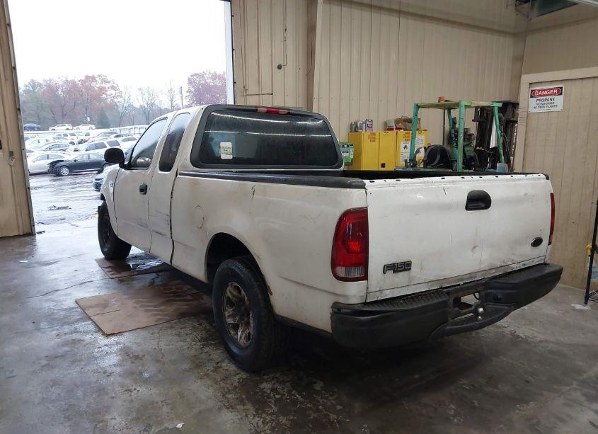 Photo 3 of 2002 Ford F-150 XL/XLT (VIN 1FTRX17282KC02303)