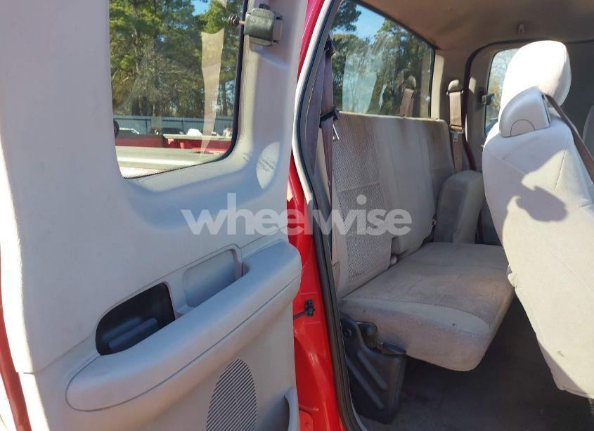 Photo 8 of 2002 Ford F-150 XL/XLT (VIN 1FTRX17282NB98526)