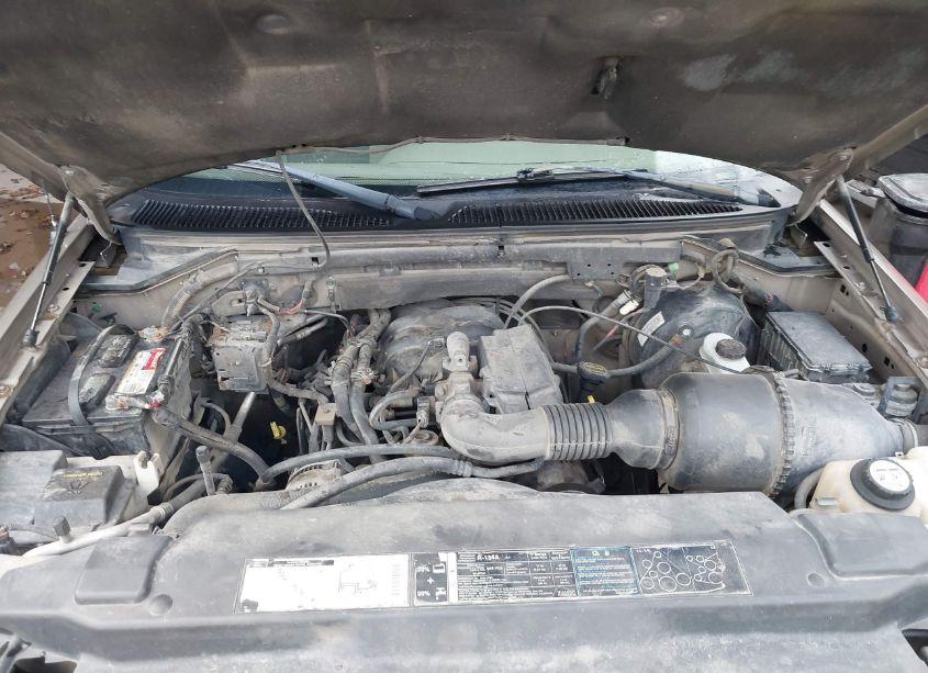 Photo 10 of 2002 Ford F-150 XL/XLT (VIN 1FTRX17292NB35967)