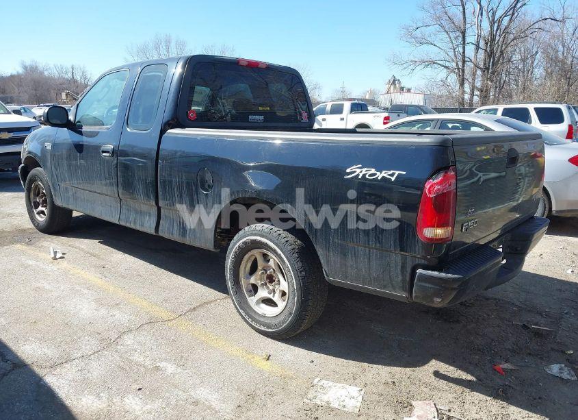 Photo 3 of 2003 Ford F150 (VIN 1FTRX17293NB00122)