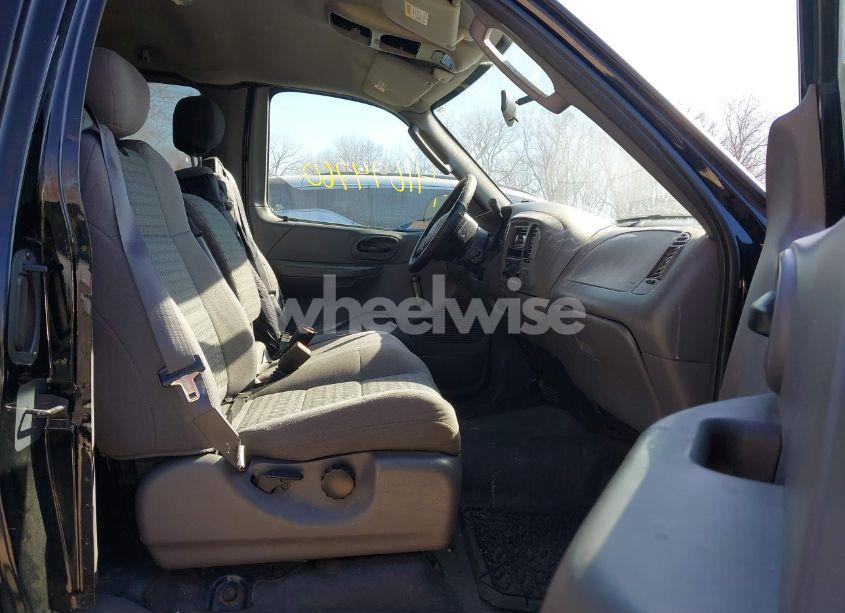 Photo 5 of 2003 Ford F150 (VIN 1FTRX17293NB00122)