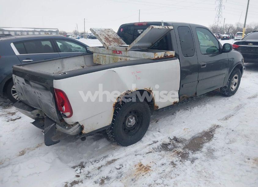 Photo 4 of 2003 Ford F-150 XL/XLT (VIN 1FTRX17293NB69621)