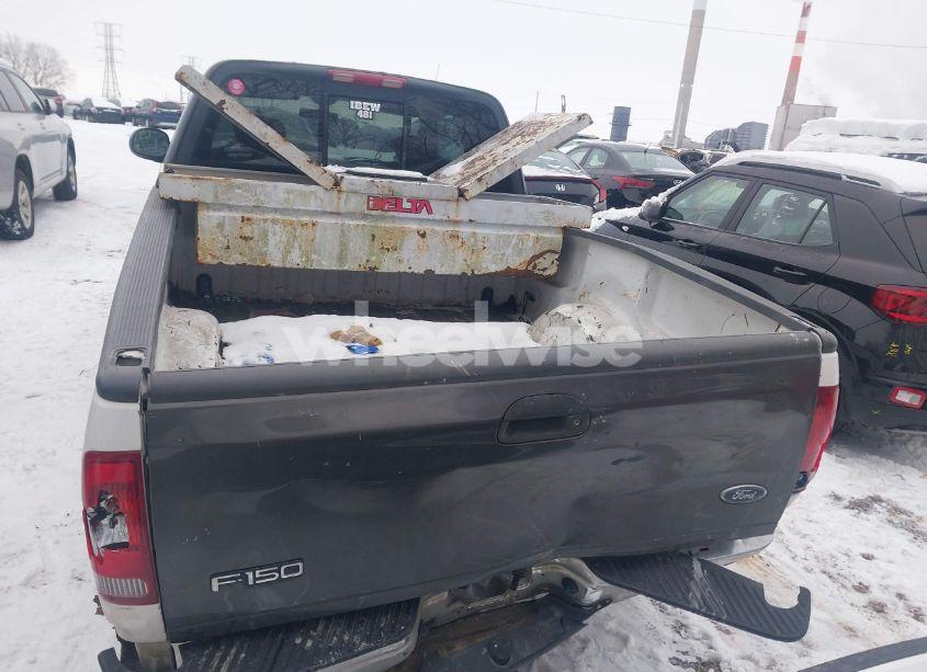 Photo 6 of 2003 Ford F-150 XL/XLT (VIN 1FTRX17293NB69621)