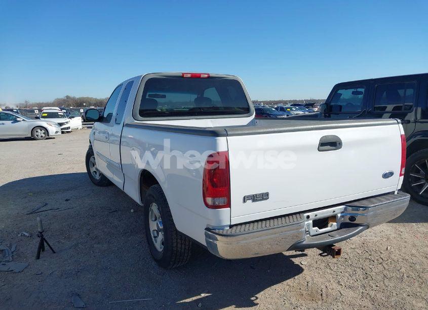 Photo 3 of 2002 Ford F-150 XL/XLT (VIN 1FTRX172X2NB98902)