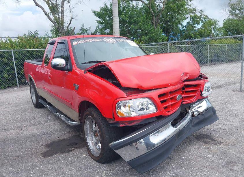 1999 Ford F-150 LARIAT/XL/XLT (VIN 1FTRX17L0XNA79580) main photo