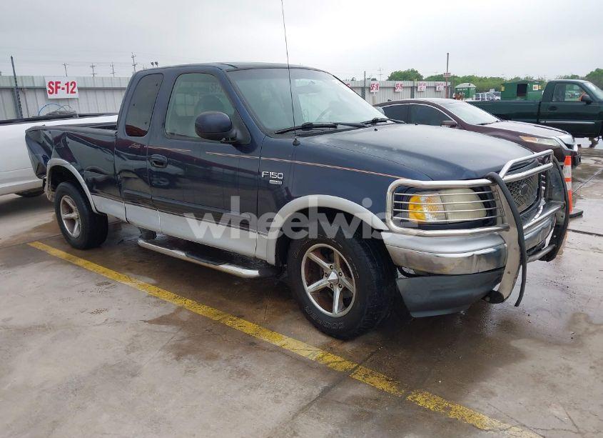 2000 Ford F-150 LARIAT/WORK SERIES/XL/XLT (VIN 1FTRX17L0YKA68579) main photo