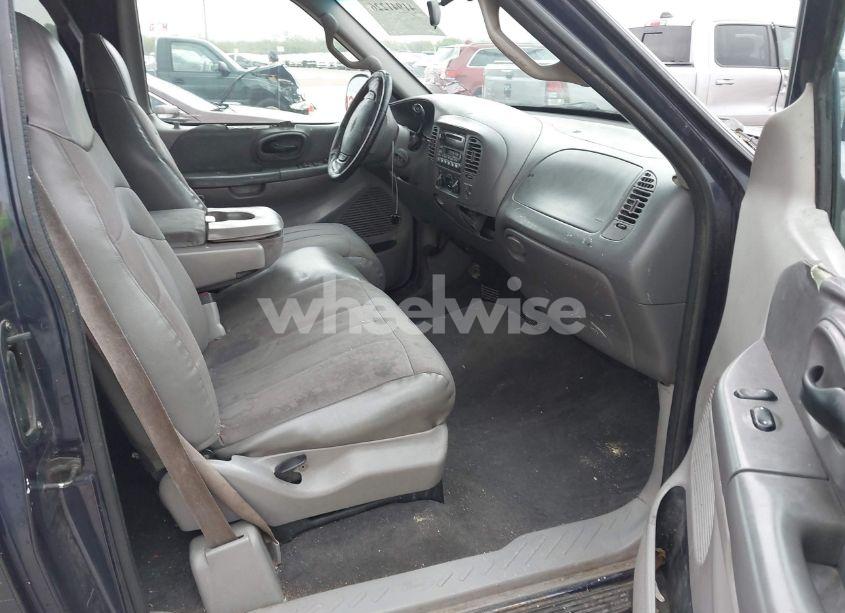 Photo 5 of 2000 Ford F-150 LARIAT/WORK SERIES/XL/XLT (VIN 1FTRX17L0YKA68579)