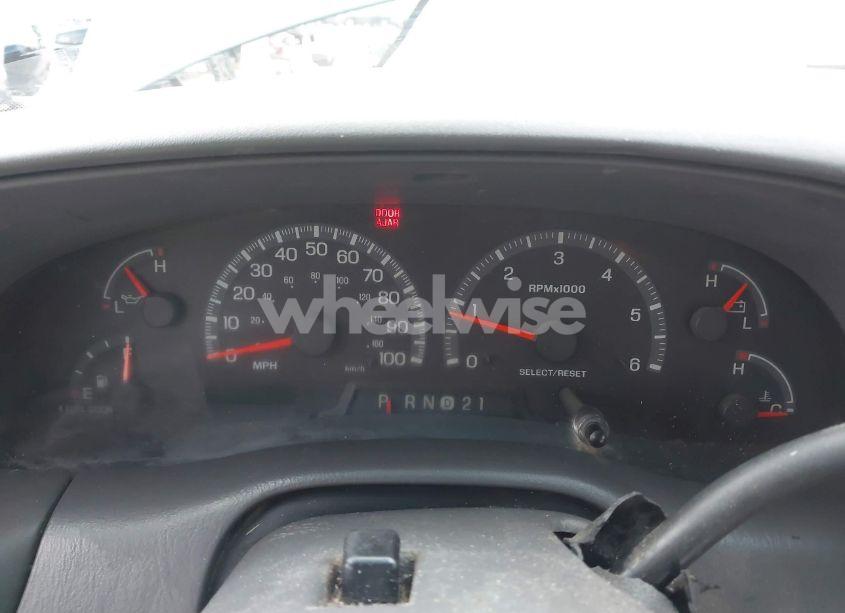 Photo 7 of 2000 Ford F-150 LARIAT/WORK SERIES/XL/XLT (VIN 1FTRX17L0YKA68579)