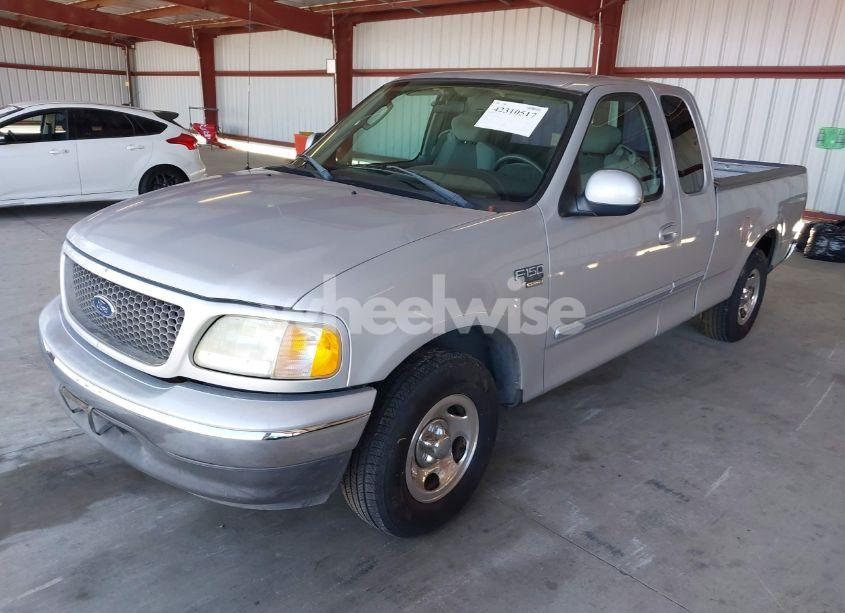 Photo 2 of 2003 Ford F-150 LARIAT/XL/XLT (VIN 1FTRX17L13KA98747)