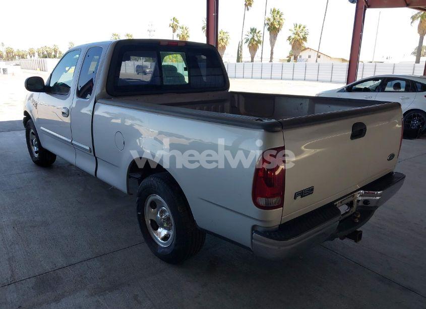 Photo 3 of 2003 Ford F-150 LARIAT/XL/XLT (VIN 1FTRX17L13KA98747)