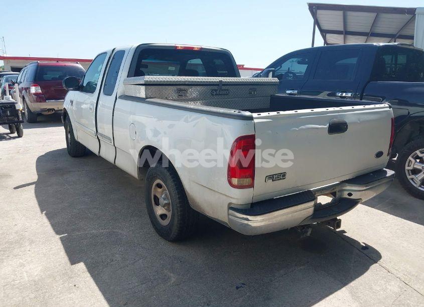 Photo 3 of 2003 Ford F-150 LARIAT/XL/XLT/XLT HERITAGE (VIN 1FTRX17L23NA54111)