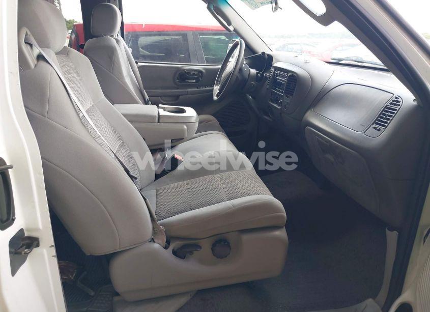 Photo 5 of 2003 Ford F-150 LARIAT/XL/XLT (VIN 1FTRX17L23NA85083)