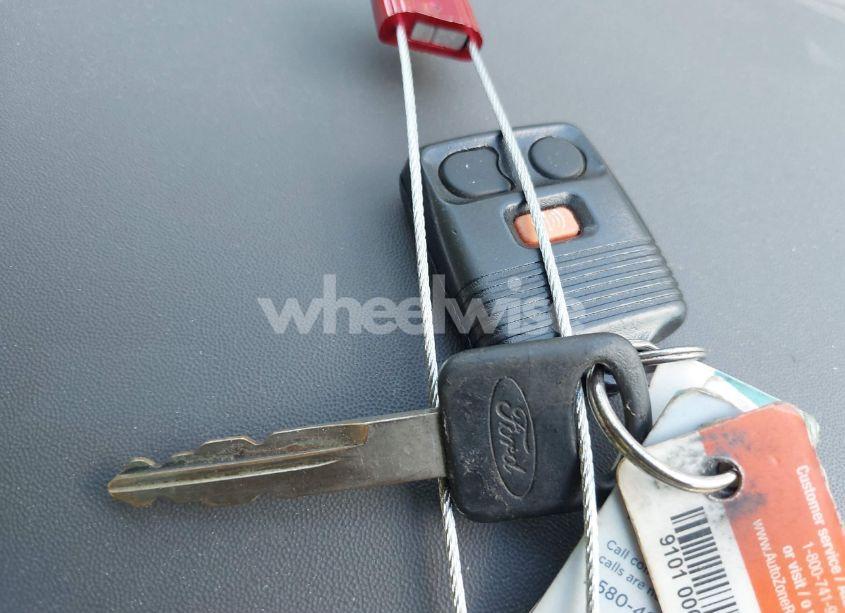 Photo 11 of 1998 Ford F-150 LARIAT/XL/XLT (VIN 1FTRX17L2WNA14048)