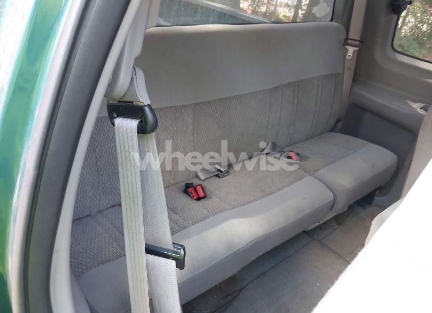 Photo 8 of 1998 Ford F-150 LARIAT/XL/XLT (VIN 1FTRX17L2WNA14048)