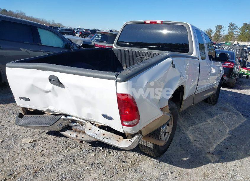 Photo 4 of 2000 Ford F-150 LARIAT/WORK SERIES/XL/XLT (VIN 1FTRX17L2YNB10894)