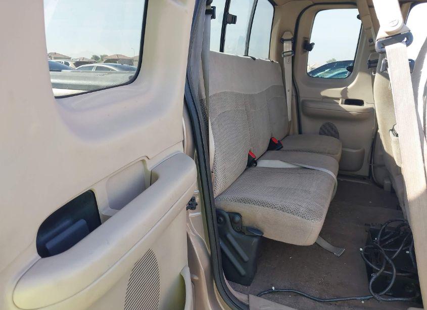 Photo 8 of 2001 Ford F-150 LARIAT/XL/XLT (VIN 1FTRX17L31NA23351)