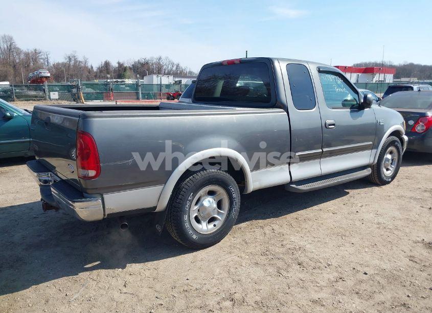 Photo 4 of 2003 Ford F-150 LARIAT/XL/XLT (VIN 1FTRX17L33NB61748)