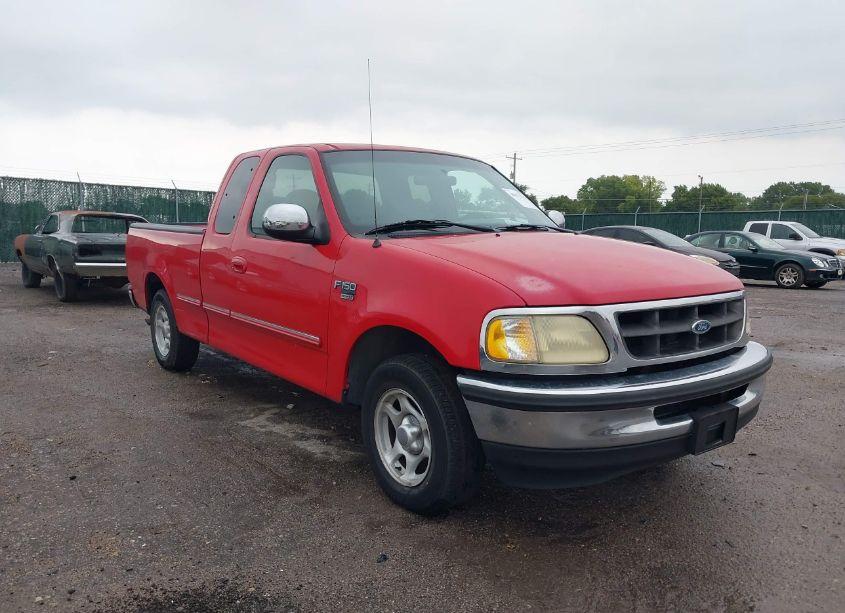 1998 Ford F-150 LARIAT/XL/XLT (VIN 1FTRX17L4WKC07237) main photo