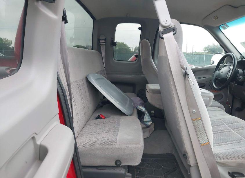 Photo 8 of 1998 Ford F-150 LARIAT/XL/XLT (VIN 1FTRX17L4WKC07237)