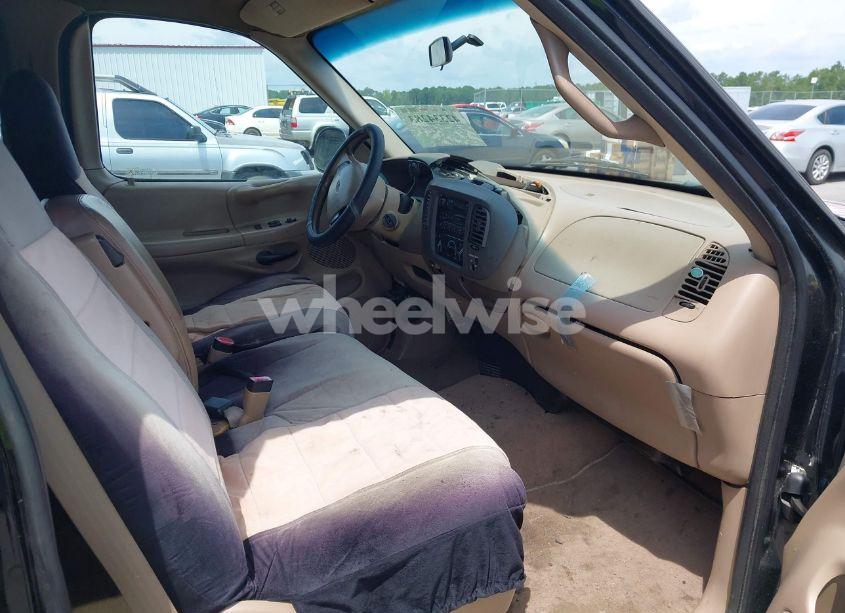 Photo 5 of 1998 Ford F-150 LARIAT/XL/XLT (VIN 1FTRX17L4WNC14123)