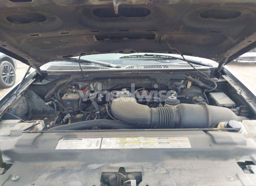 Photo 10 of 2000 Ford F-150 LARIAT/WORK SERIES/XL/XLT (VIN 1FTRX17L4YKB03771)