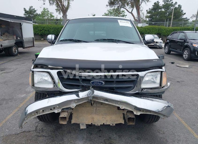 Photo 12 of 2000 Ford F-150 LARIAT/WORK SERIES/XL/XLT (VIN 1FTRX17L4YNA39407)