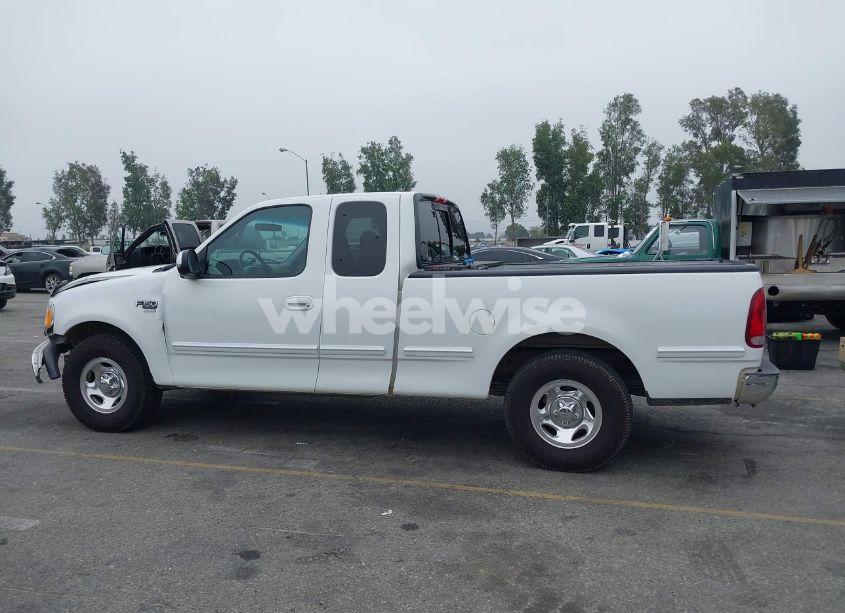 Photo 14 of 2000 Ford F-150 LARIAT/WORK SERIES/XL/XLT (VIN 1FTRX17L4YNA39407)