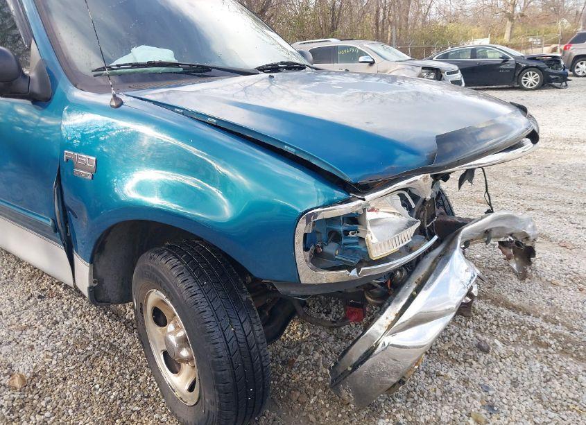 Photo 18 of 2000 Ford F-150 LARIAT/WORK SERIES/XL/XLT (VIN 1FTRX17L4YNC01181)