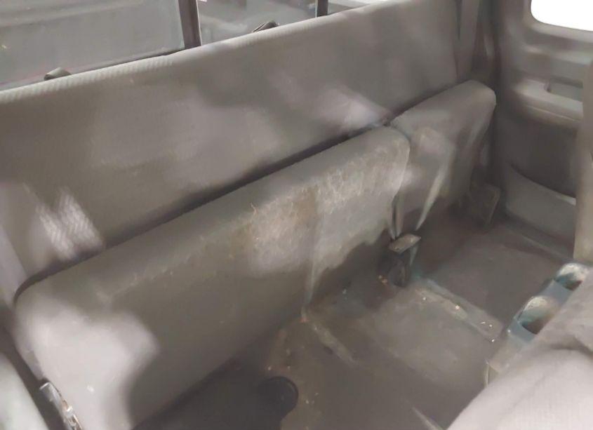 Photo 8 of 2001 Ford F-150 LARIAT/XL/XLT (VIN 1FTRX17L51NB69489)