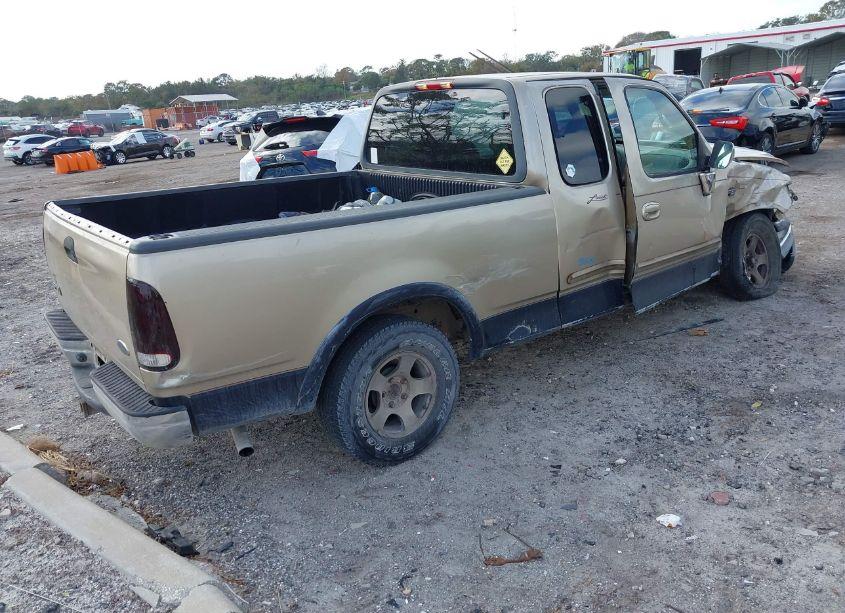 Photo 4 of 1999 Ford F-150 LARIAT/XL/XLT (VIN 1FTRX17L5XNC04525)