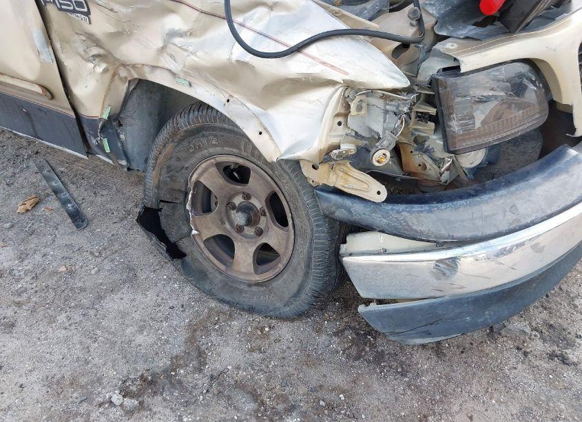 Photo 6 of 1999 Ford F-150 LARIAT/XL/XLT (VIN 1FTRX17L5XNC04525)